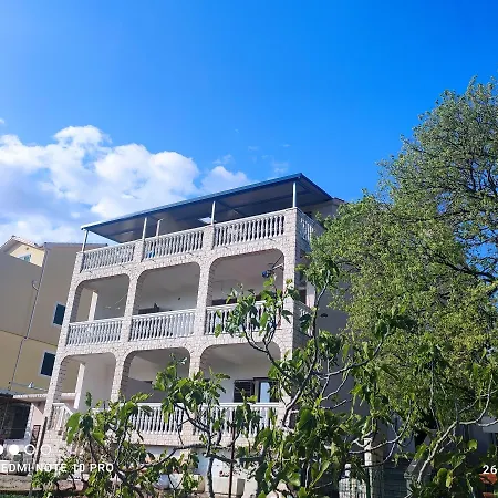 Kids Friendly Seaside - Sibenik