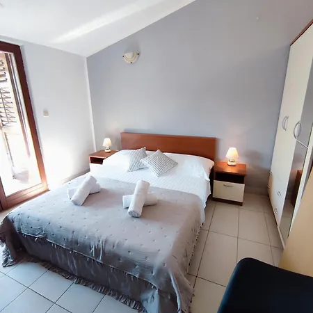 Kids Friendly Seaside - Sibenik * Grebastica